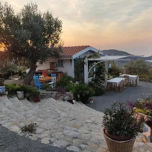 Mavi Kelebek Hotel